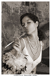 Cliquez ici pour voir l'image (Darine_by_Smartshot_7011sepia.jpg)